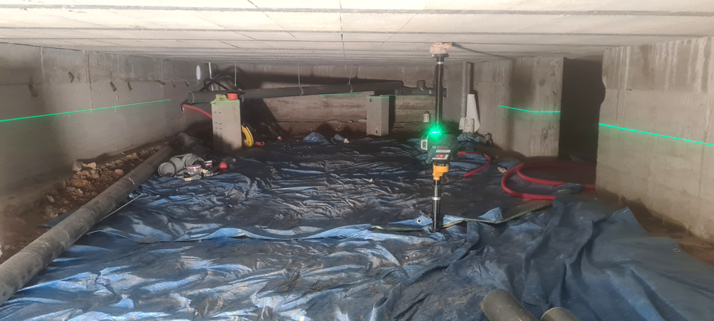 2025.06.22 - Suite de la mise en place de l'évacuation en PVC dans le vide sanitaire