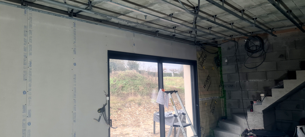 2025.11.30 - Le tour de la baie vitrée, en milieu d'après-midi