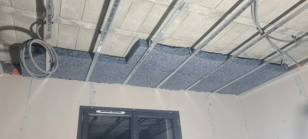 2025.12.14 - Voilà la surface que l'on peut couvrir avec un paquet de six panneaux.