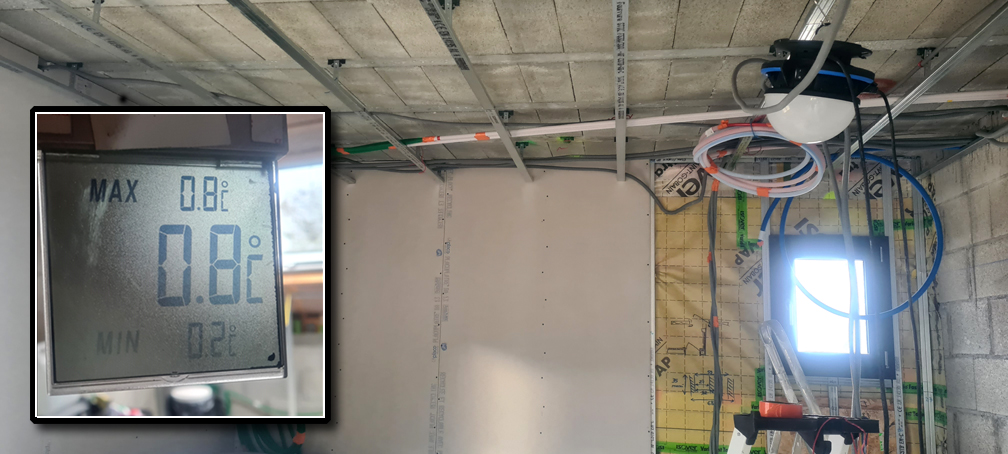 2026.01.05 - Le mur nord du futur bureau, et des futurs WC