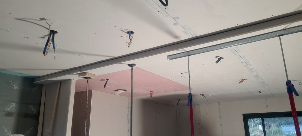Habillage en placo du linteau central (2)
