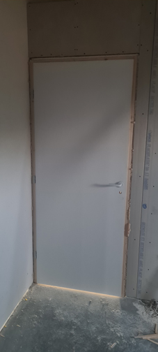 Porte de l'atelier, vue côté atelier